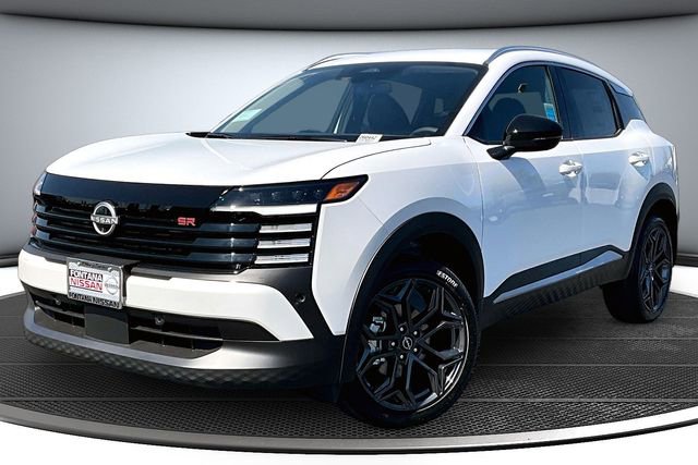 New 2026 Nissan Kicks SR image 2