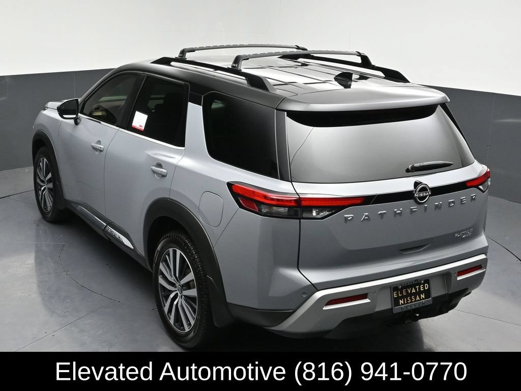 Used 2022 Nissan Pathfinder Platinum w/ Cargo Package AWD/4WD image 29