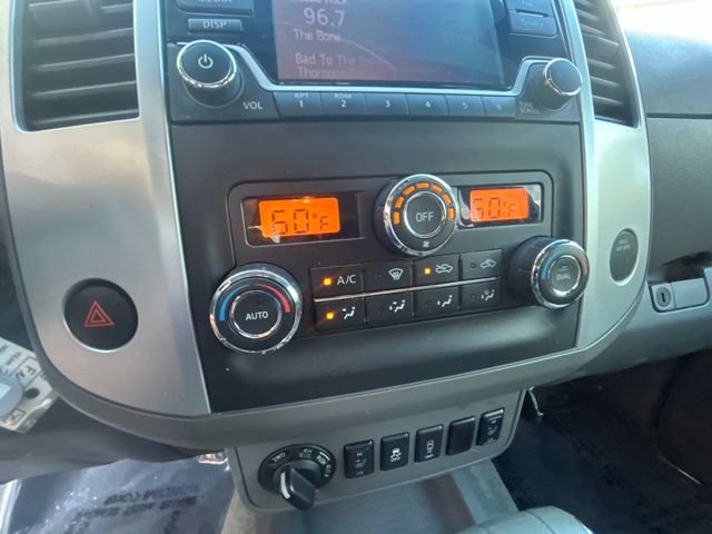 Used 2015 Nissan Frontier SV w/ SV Value Truck Package AWD/4WD image 25