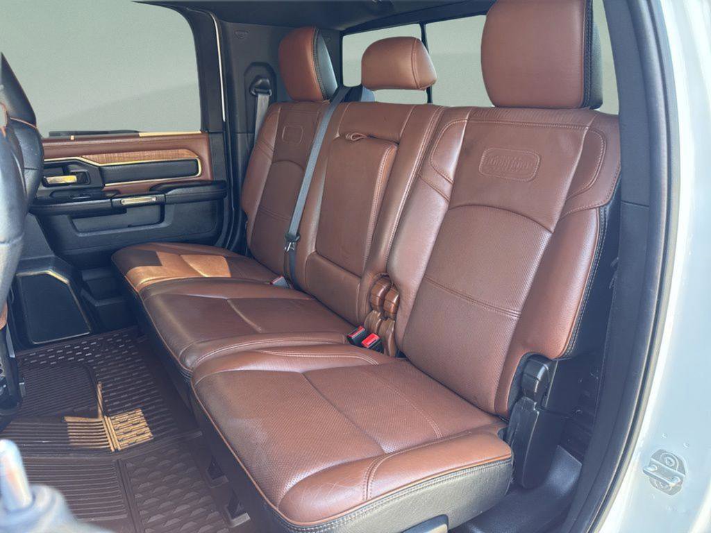 Used 2022 RAM 3500 Limited AWD/4WD image 16