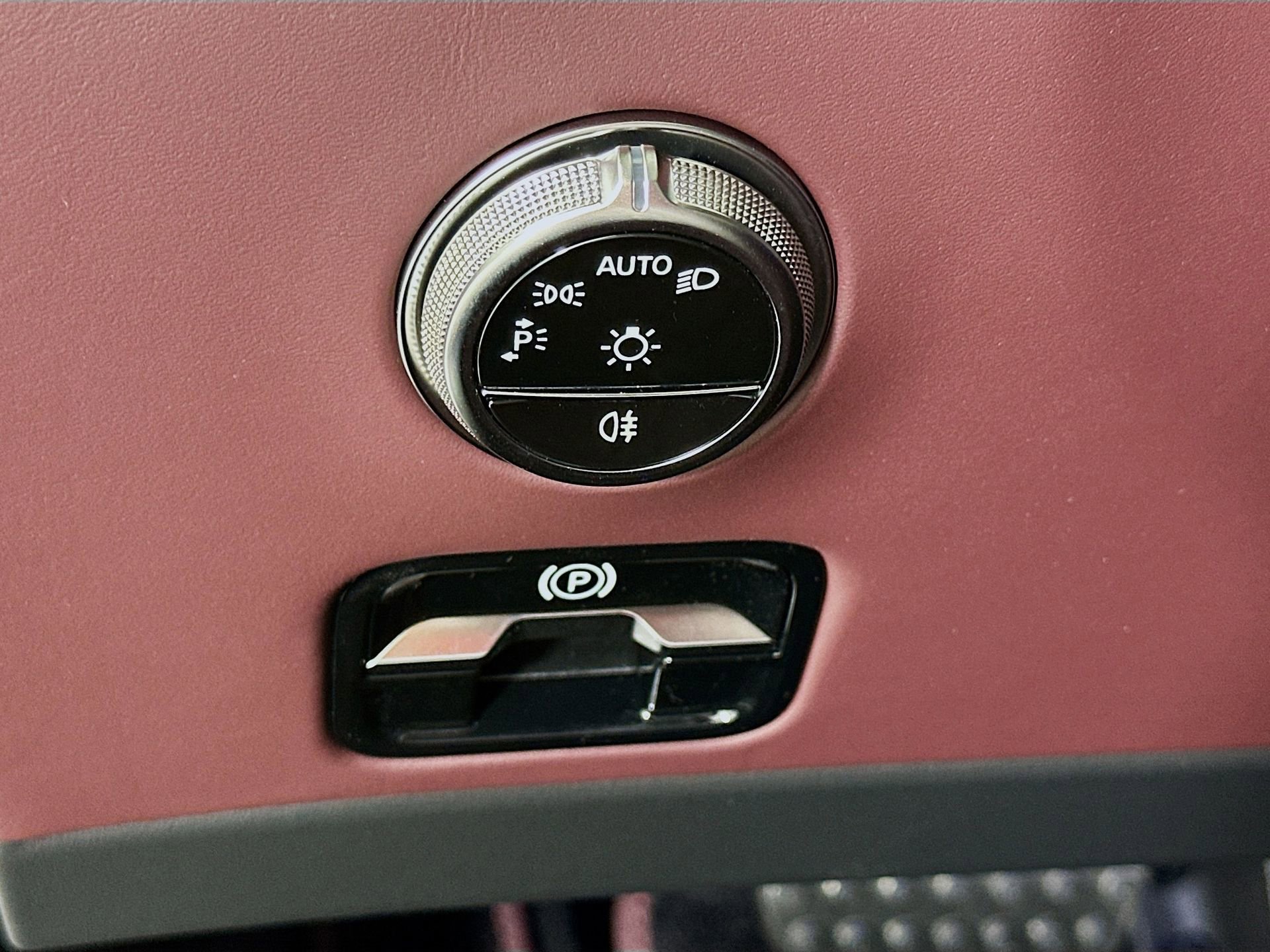 New 2026 Mercedes-Benz SL 55 AMG 4MATIC image 11