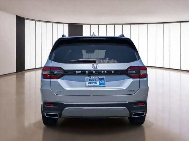 New 2026 Honda Pilot Touring image 6