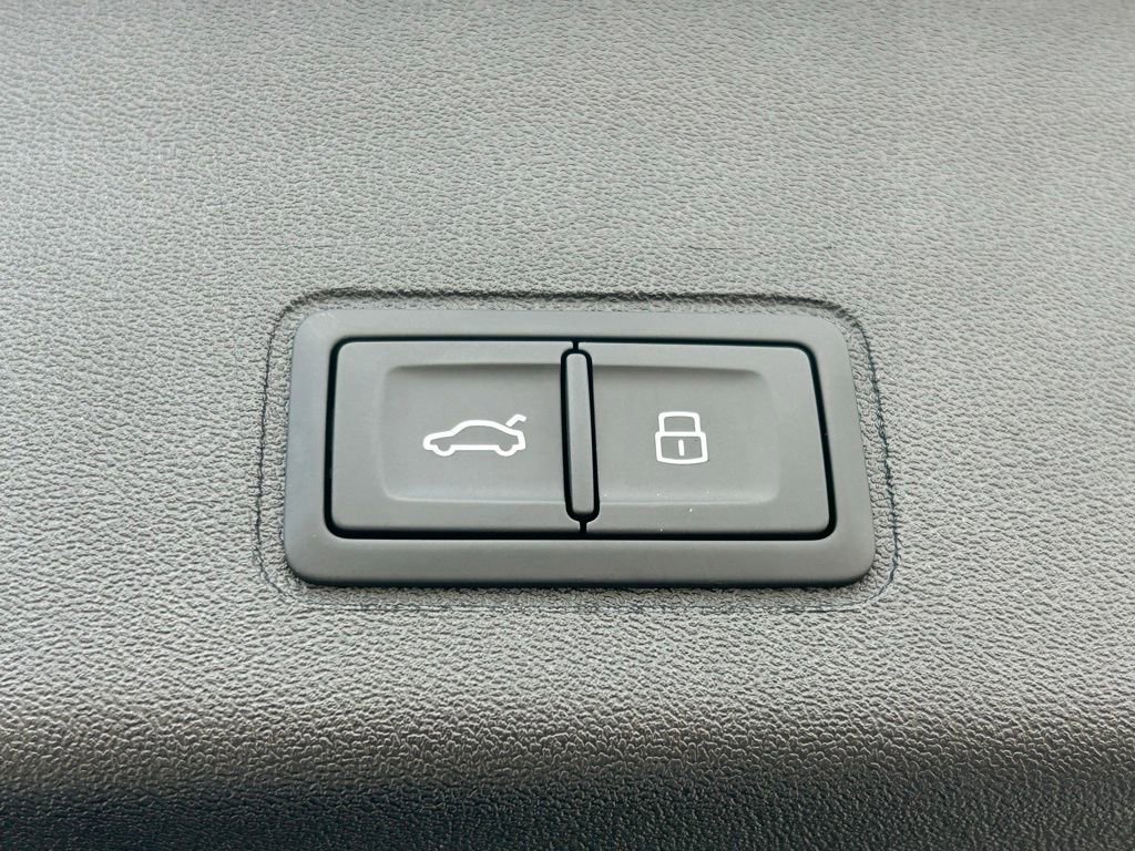 New 2026 Audi Q3 quattro 2.0T image 54