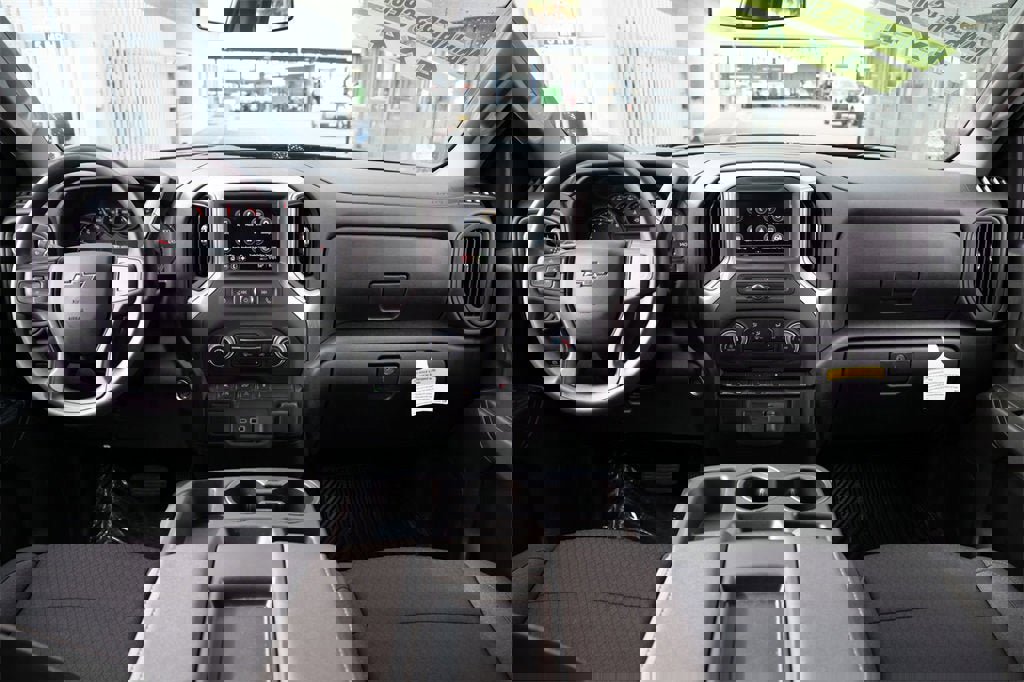 Used 2025 Chevrolet Silverado 1500 Custom w/ Rally Edition image 29