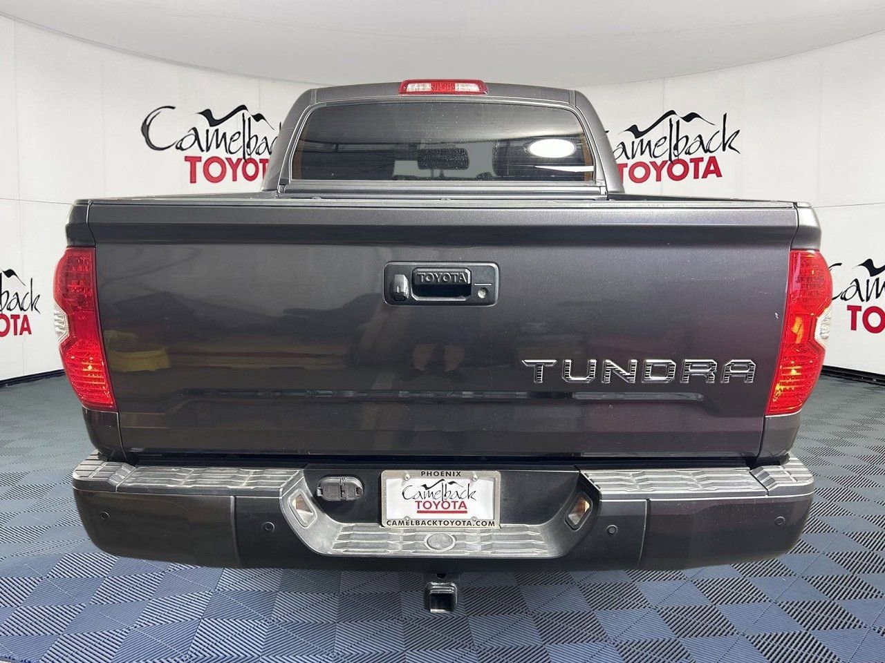Used 2017 Toyota Tundra SR5 image 6