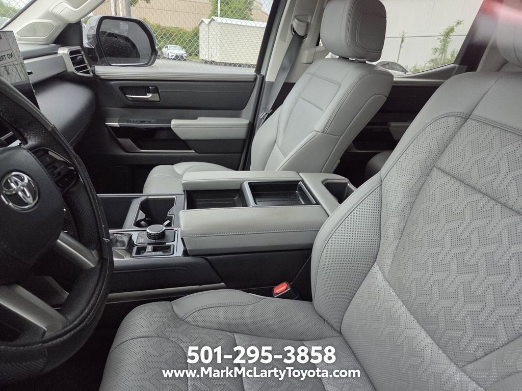Used 2024 Toyota Tundra Limited AWD/4WD image 5