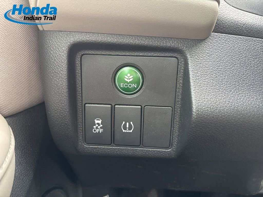 Used 2018 Honda HR-V EX image 24