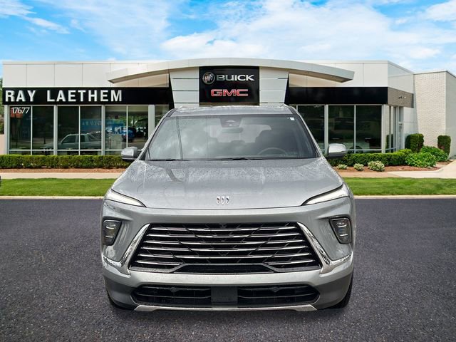 Used 2026 Buick Enclave Preferred w/ Power Package FWD image 8