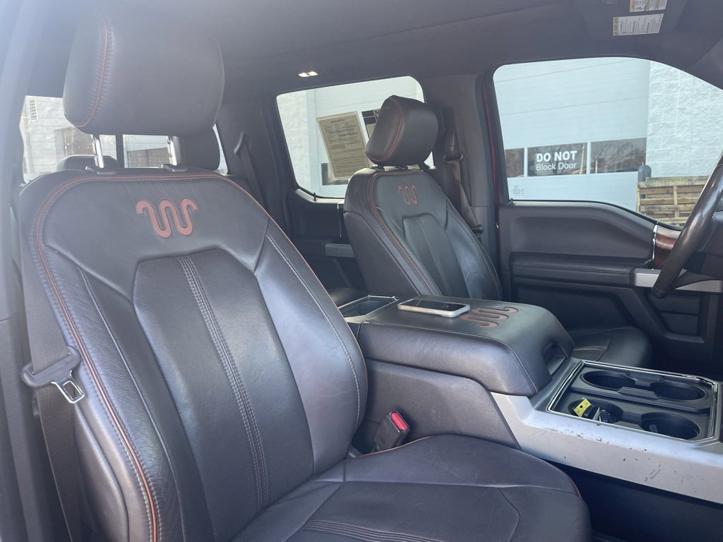 Used 2017 Ford F250 King Ranch w/ Chrome Package image 28