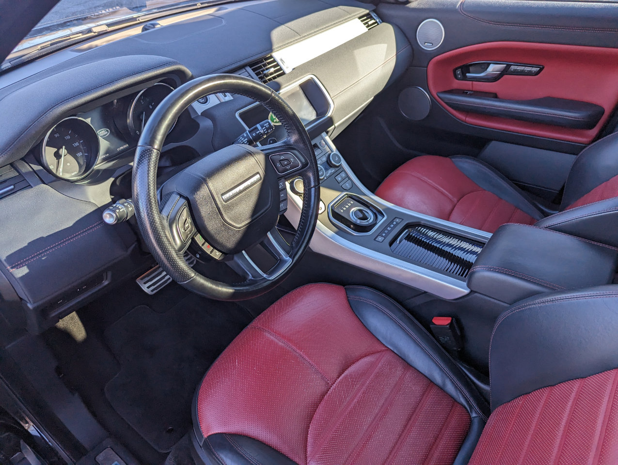 Used 2017 Land Rover Range Rover Evoque HSE Dynamic image 13