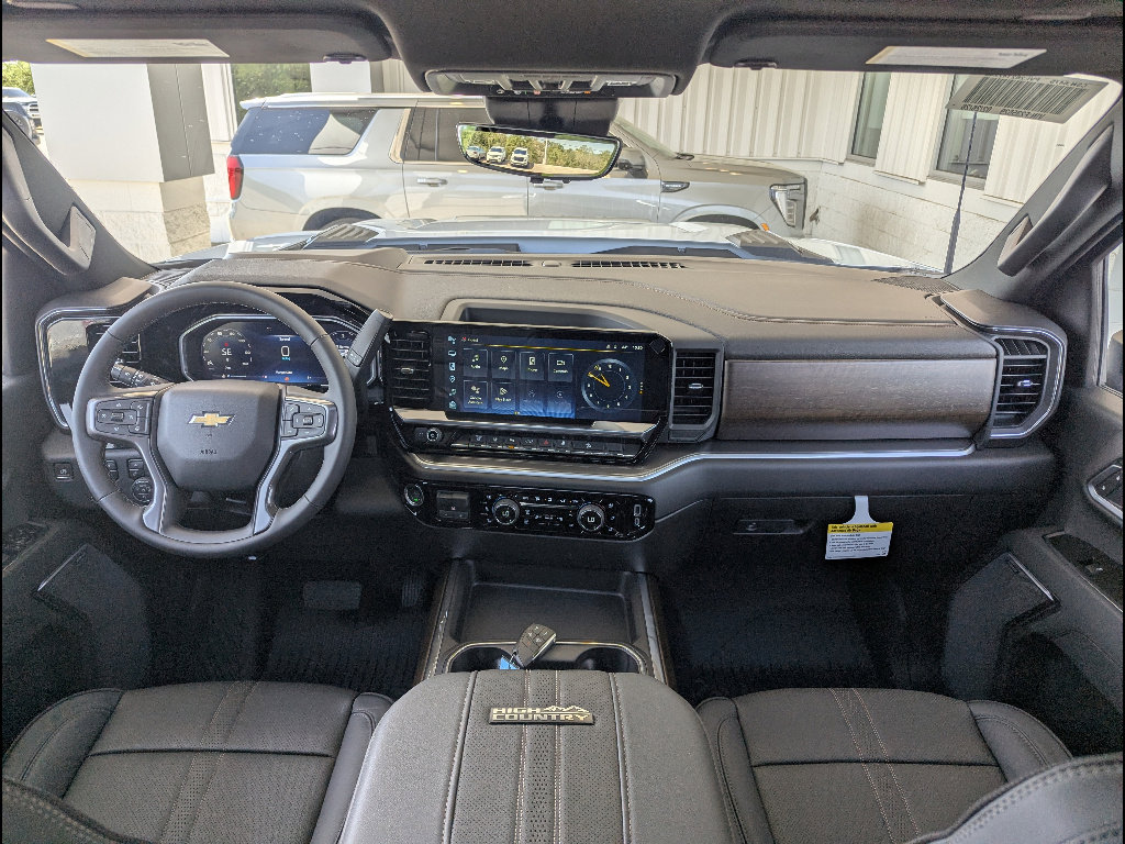 New 2026 Chevrolet Silverado 2500 High Country w/ Technology Package AWD/4WD image 19