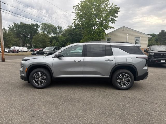 New 2026 Chevrolet Traverse LT w/ LPO, Floor Liner Package AWD/4WD image 2