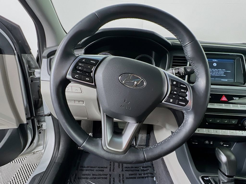 Used 2018 Hyundai Sonata SEL w/ Tech Package 02 FWD image 10