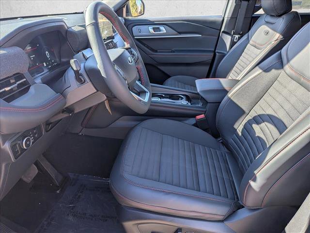 New 2026 Ford Explorer ST-Line w/ ST-Line Street Pack AWD/4WD image 4