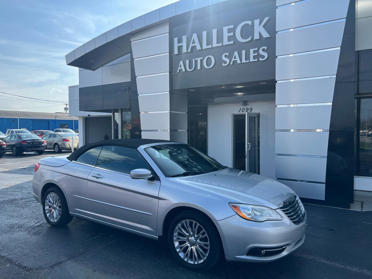 Used 2012 Chrysler 200 Touring image 6