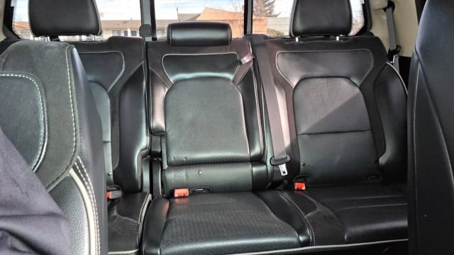 Used 2019 RAM 1500 Laramie image 24