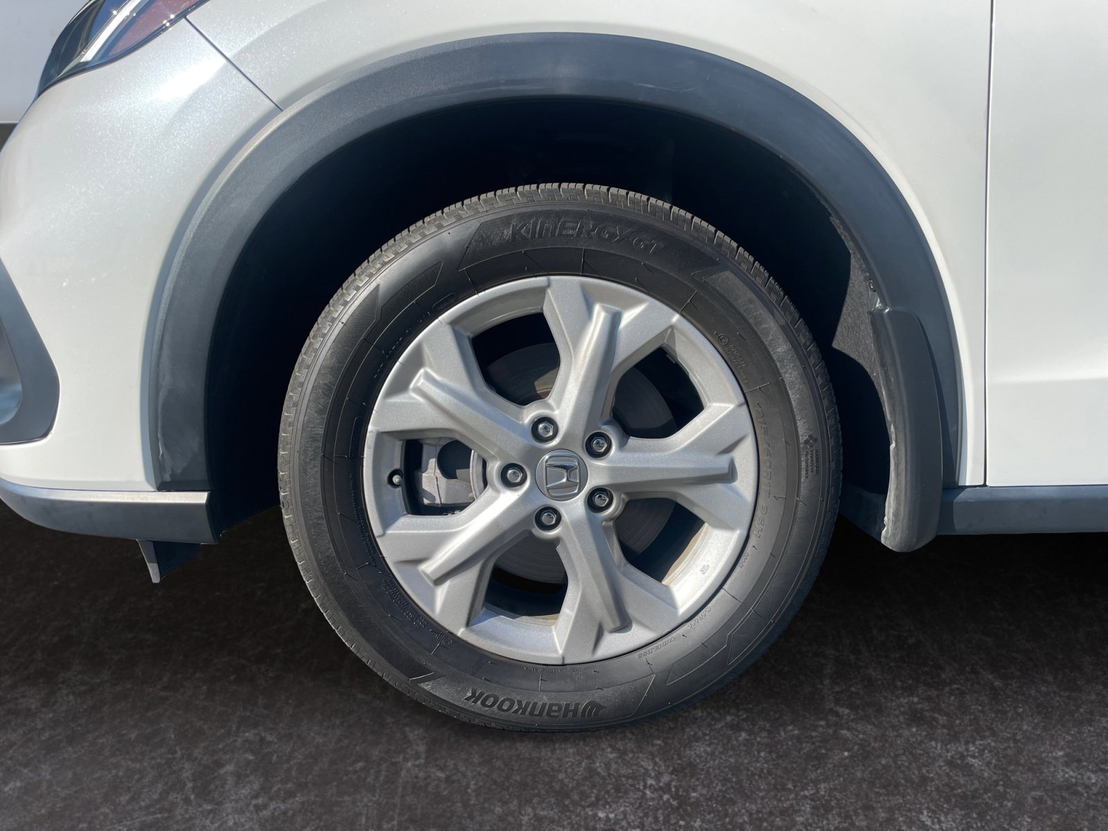 Used 2023 Honda HR-V LX image 14