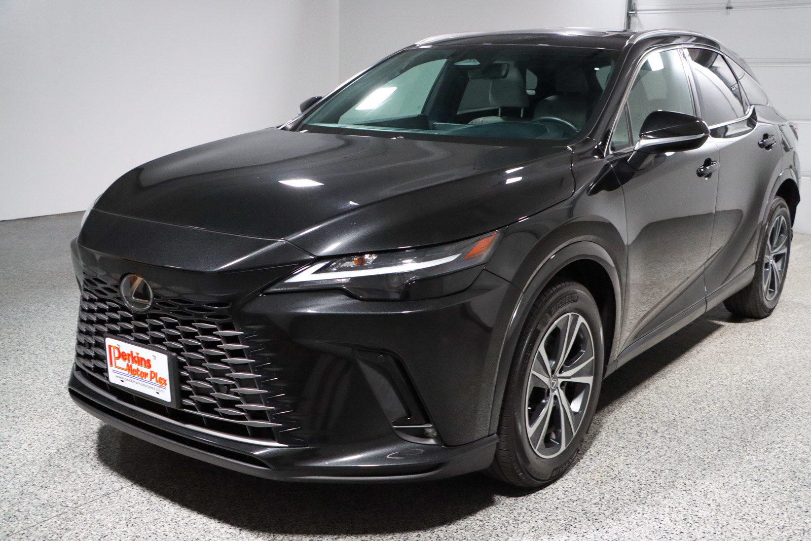 Used 2023 Lexus RX 350 Premium w/ Accessory Package (Z1) AWD/4WD image 32