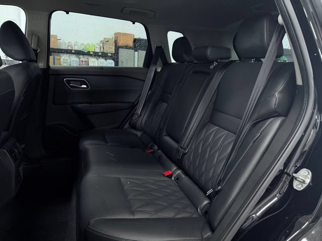 Used 2023 Nissan Rogue Platinum w/ Platinum Premium Package AWD/4WD image 21