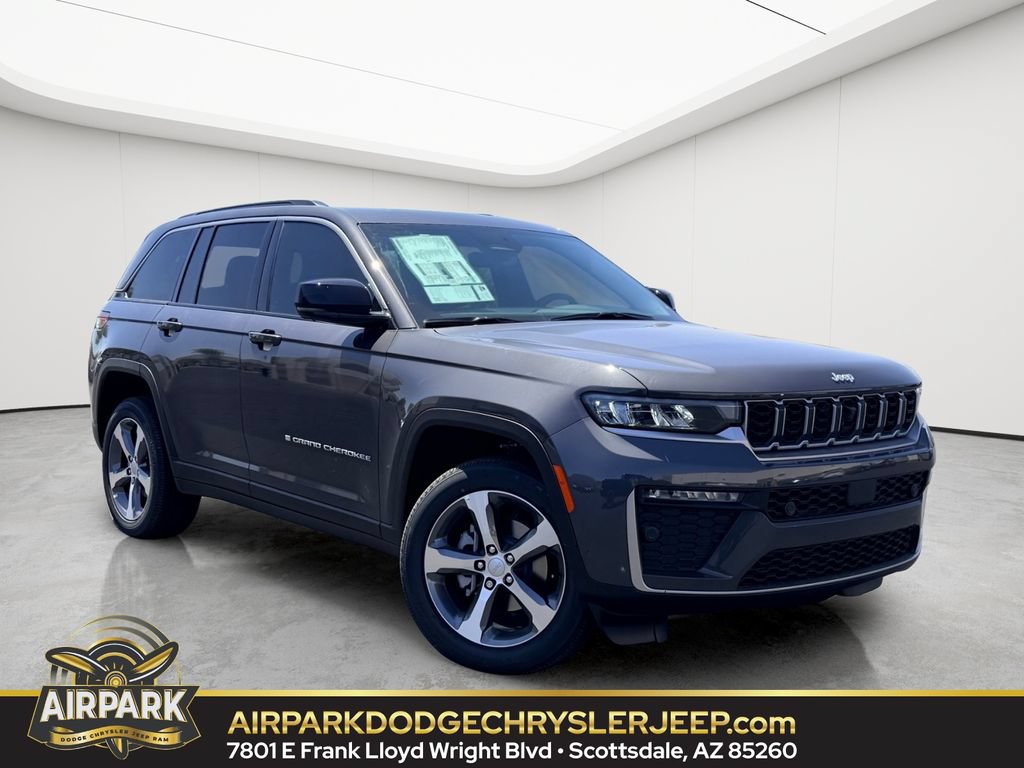 New 2026 Jeep Grand Cherokee Limited w/ Luxury Tech Group II AWD/4WD video 1
