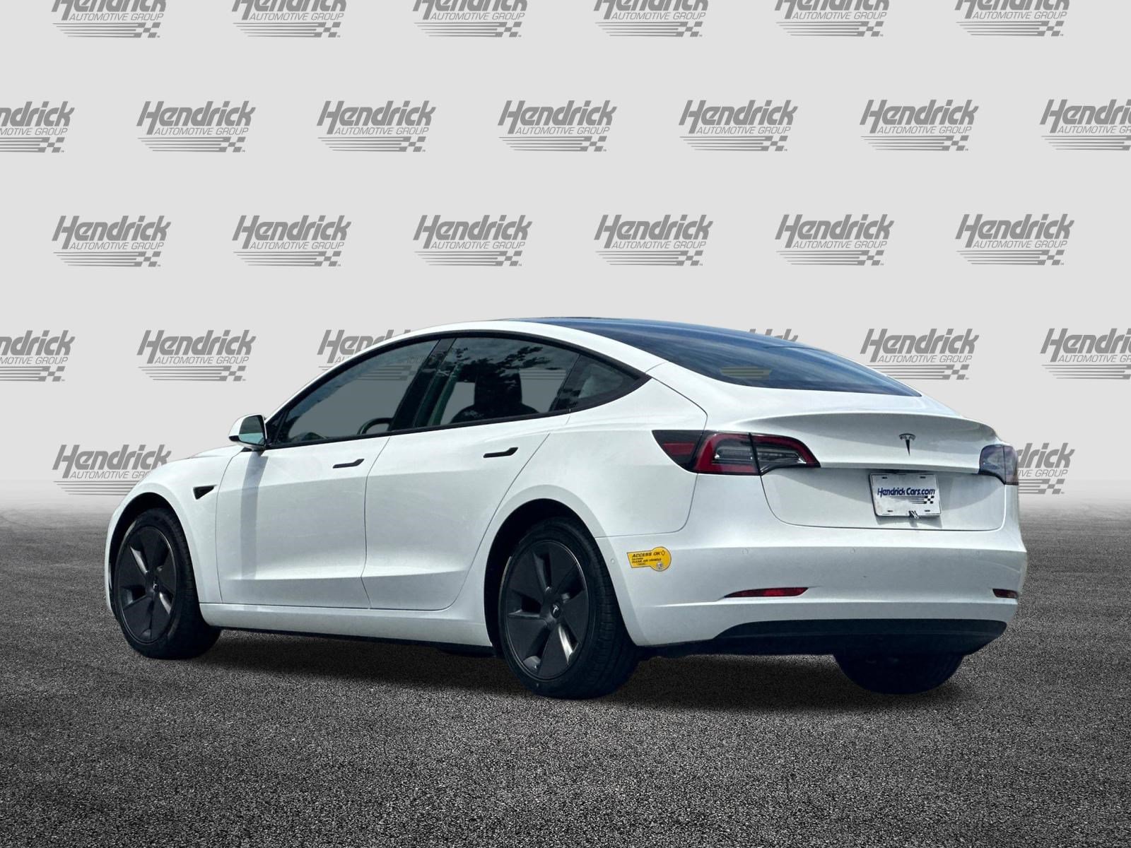 Used 2022 Tesla Model 3 RWD image 7
