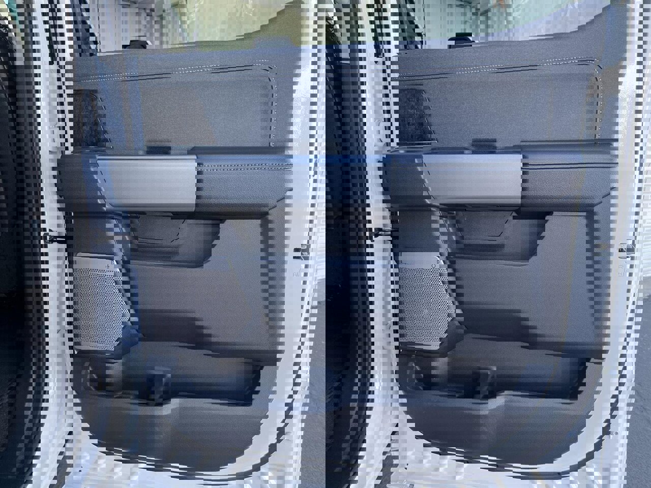 Used 2024 Ford F250 Lariat image 27