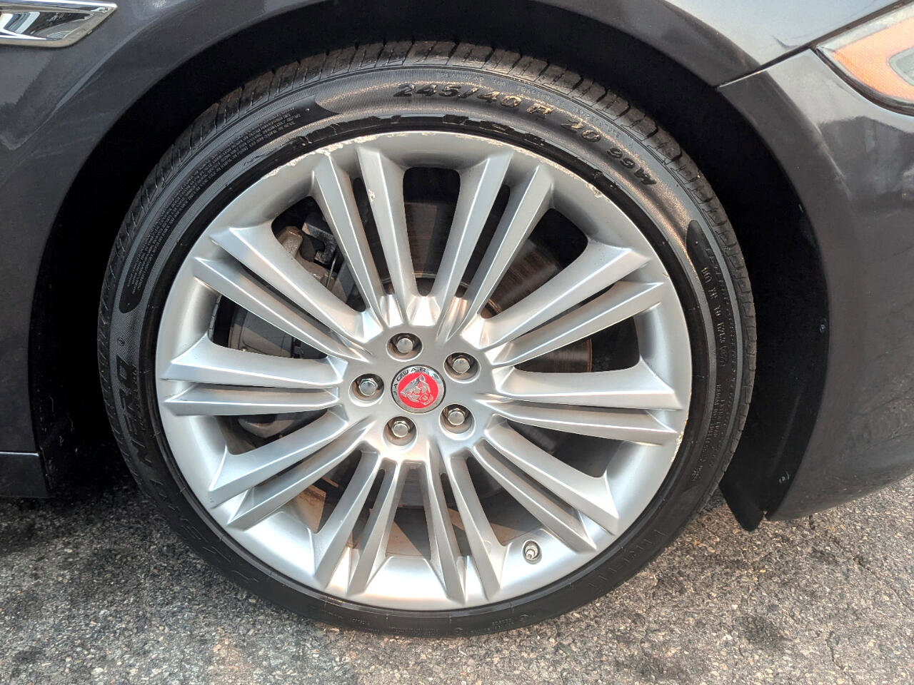 Used 2017 Jaguar XJ L Supercharged image 70