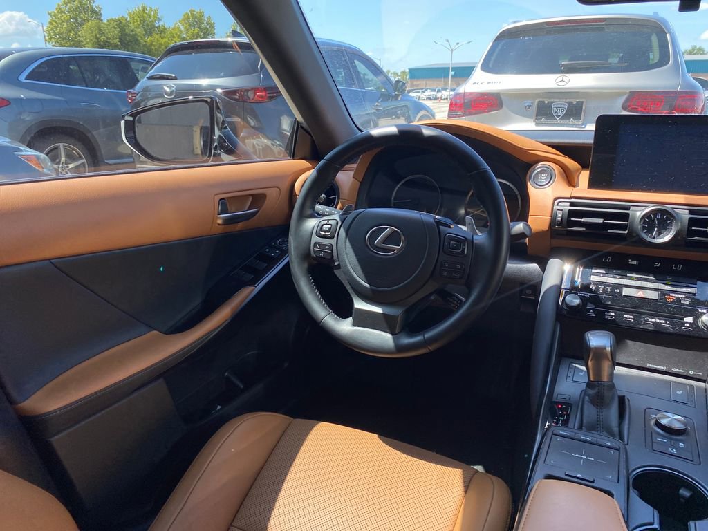 Used 2024 Lexus IS 350 F Sport RWD image 22