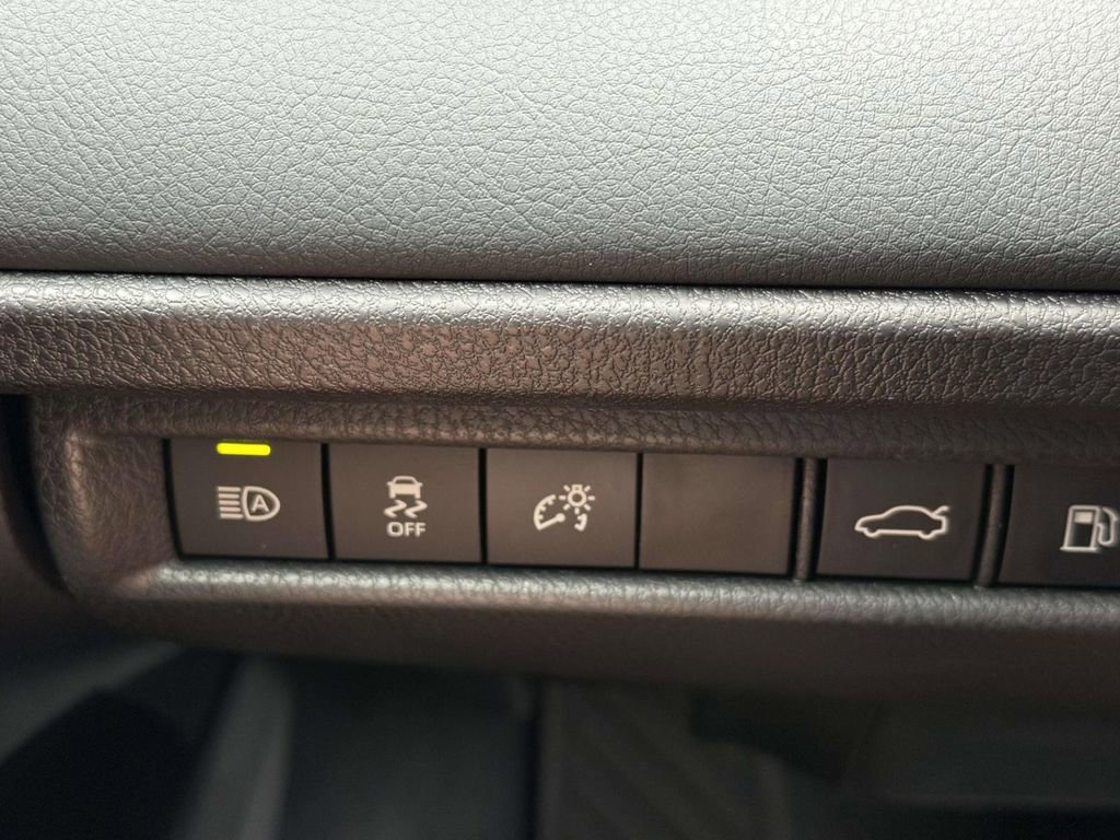 Used 2026 Toyota Camry XSE AWD/4WD image 26