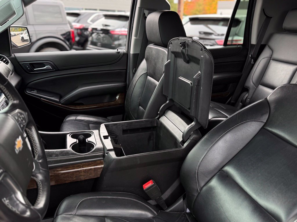 Used 2019 Chevrolet Tahoe LT w/ Luxury Package AWD/4WD image 23