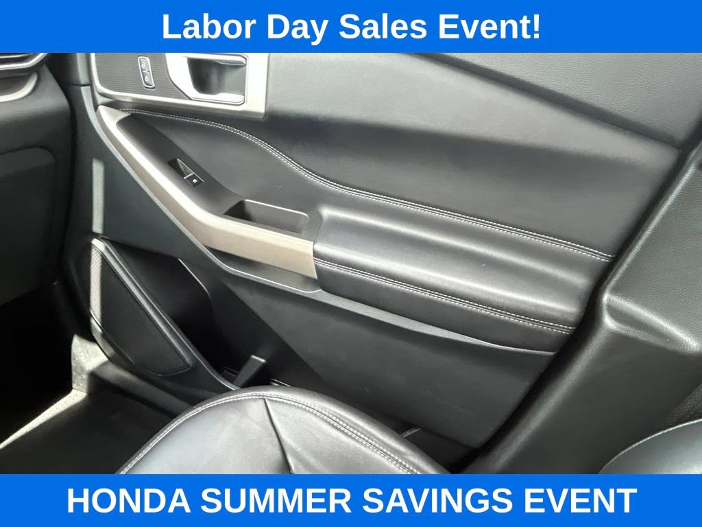 Used 2023 Ford Explorer XLT w/ Equipment Group 202A RWD image 22