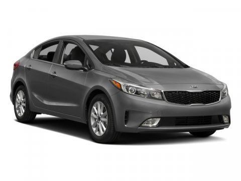 Used 2017 Kia Forte S w/ S Technology Package image 9