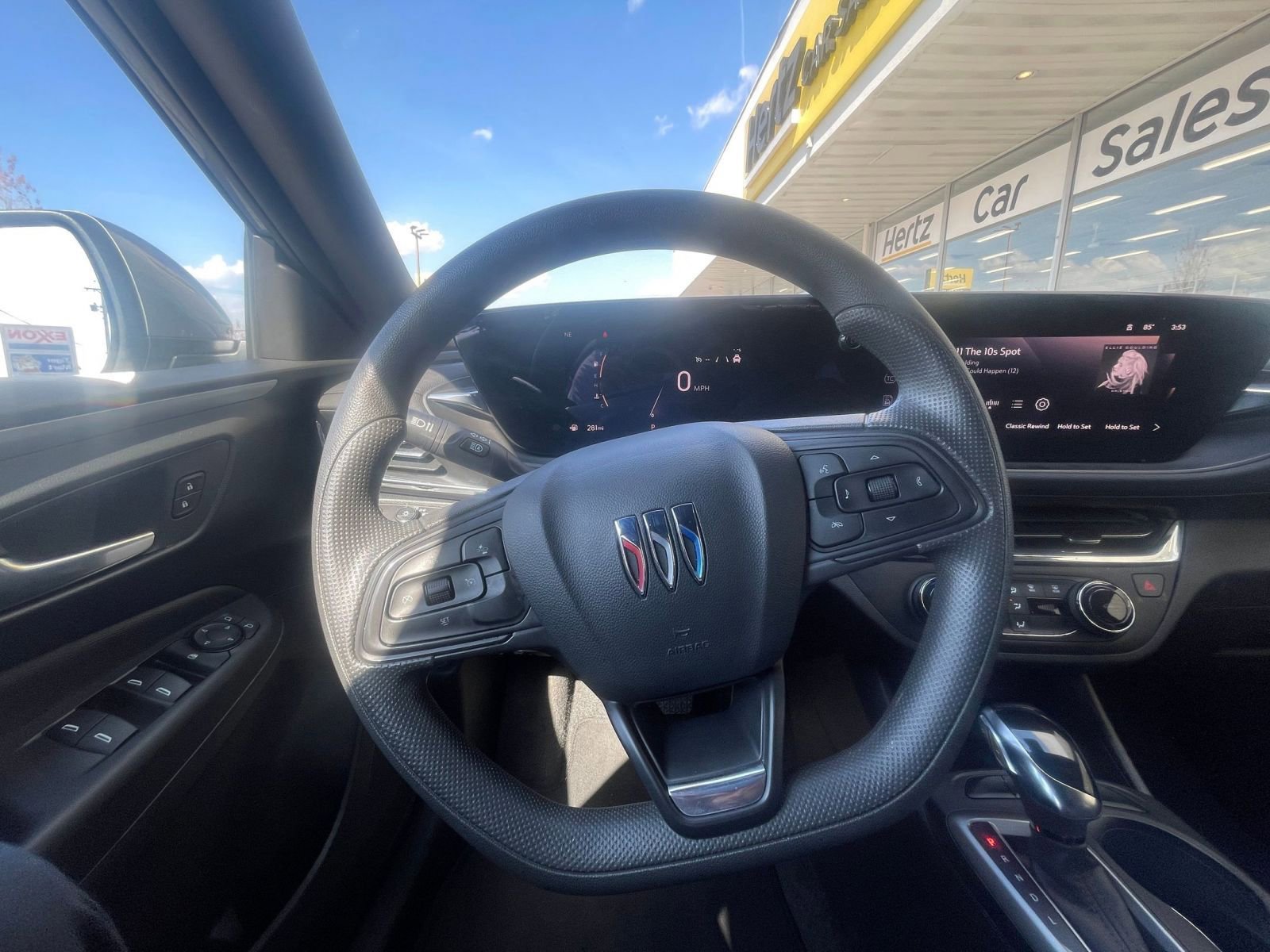 Used 2025 Buick Envista Preferred image 33