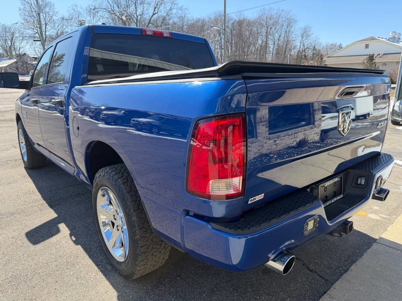 Used 2014 RAM 1500 Express AWD/4WD image 5