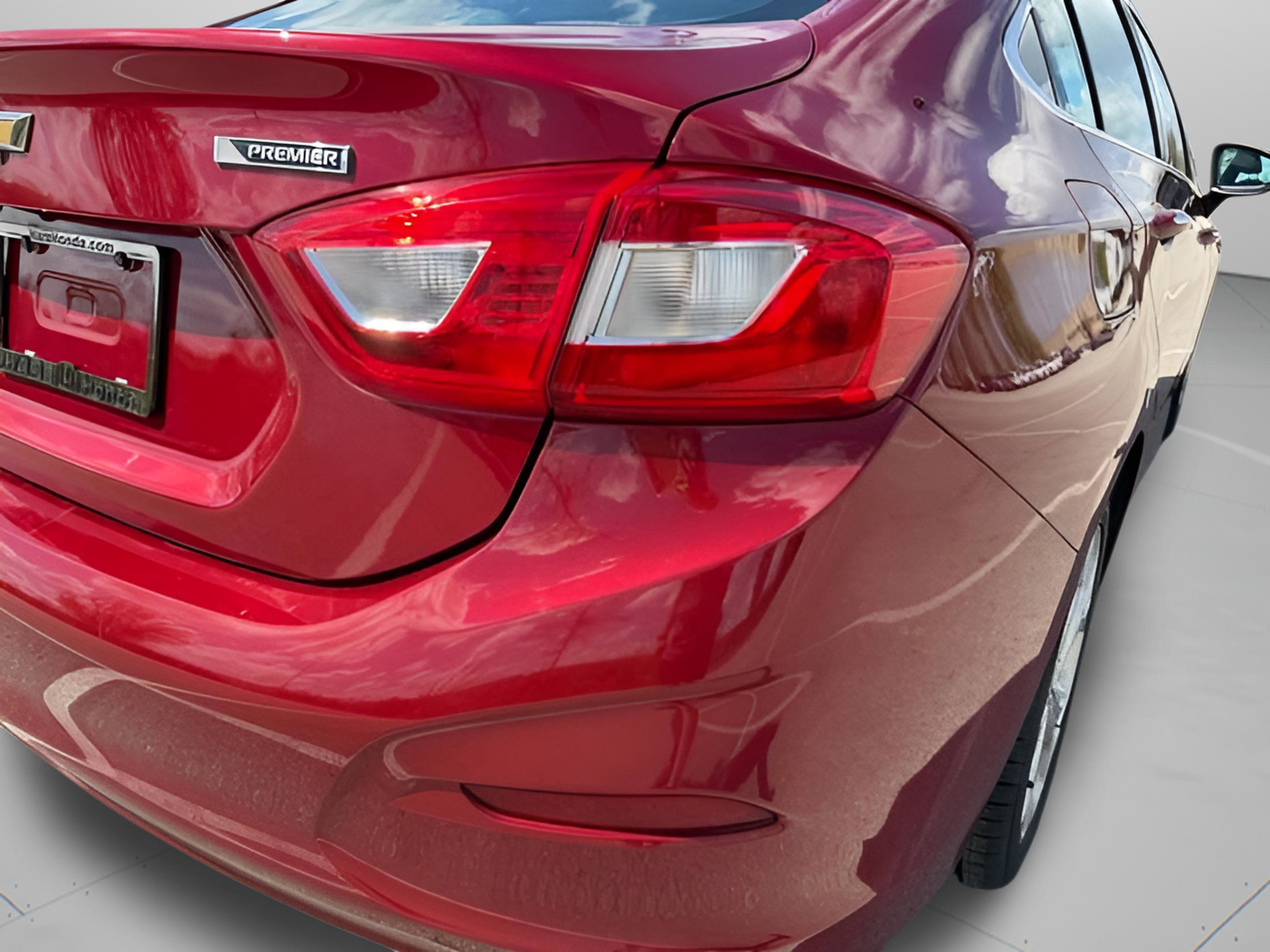 Used 2017 Chevrolet Cruze Premier image 27