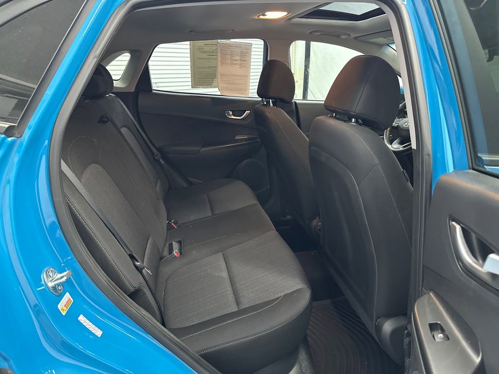 Used 2023 Hyundai Kona SEL w/ Convenience Package image 16