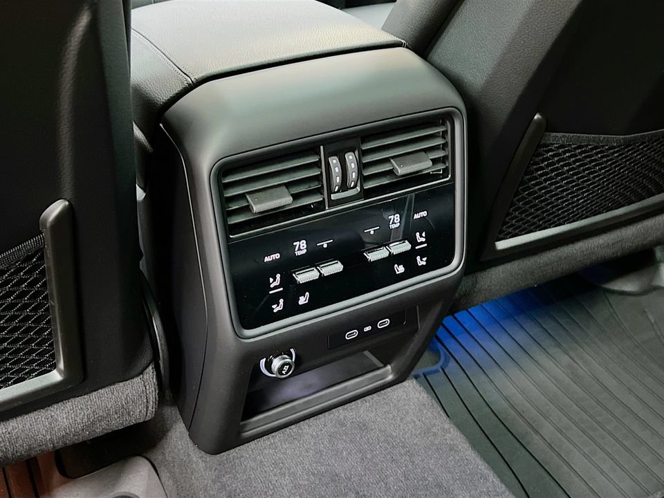 New 2026 Porsche Cayenne AWD/4WD image 27