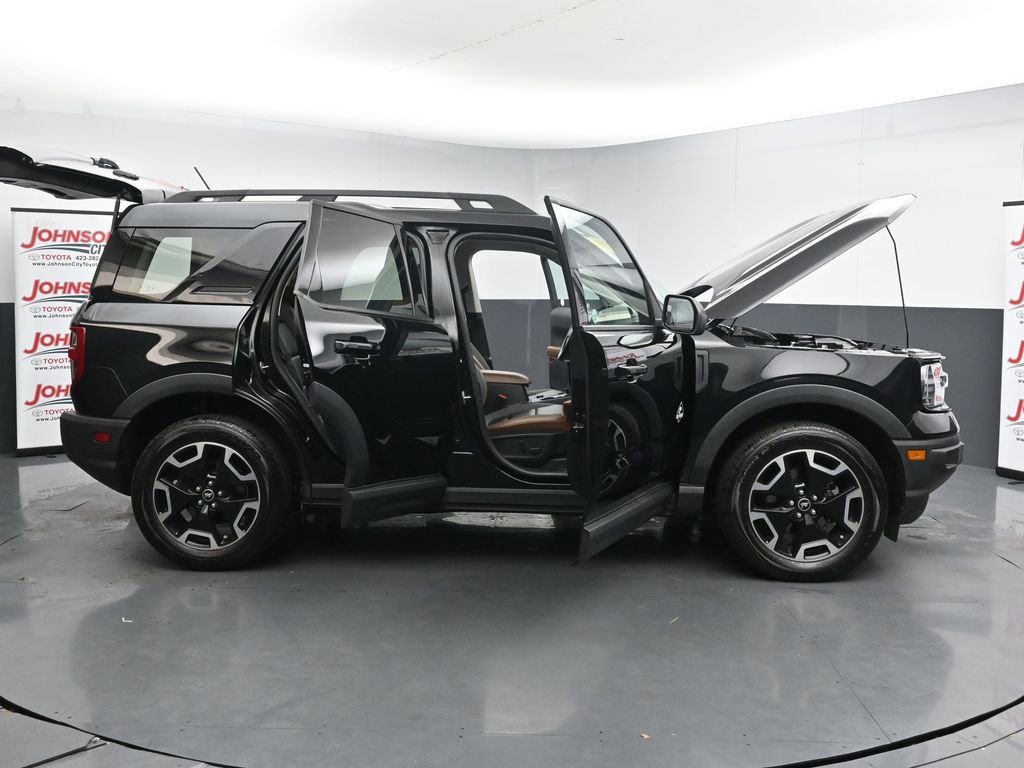 Used 2023 Ford Bronco Sport Outer Banks w/ Tech Package image 47