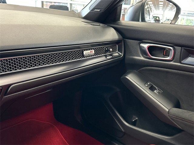 Used 2024 Honda Civic Type R image 17