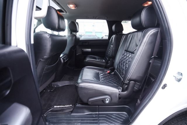 Used 2022 Toyota Sequoia TRD Sport AWD/4WD image 50