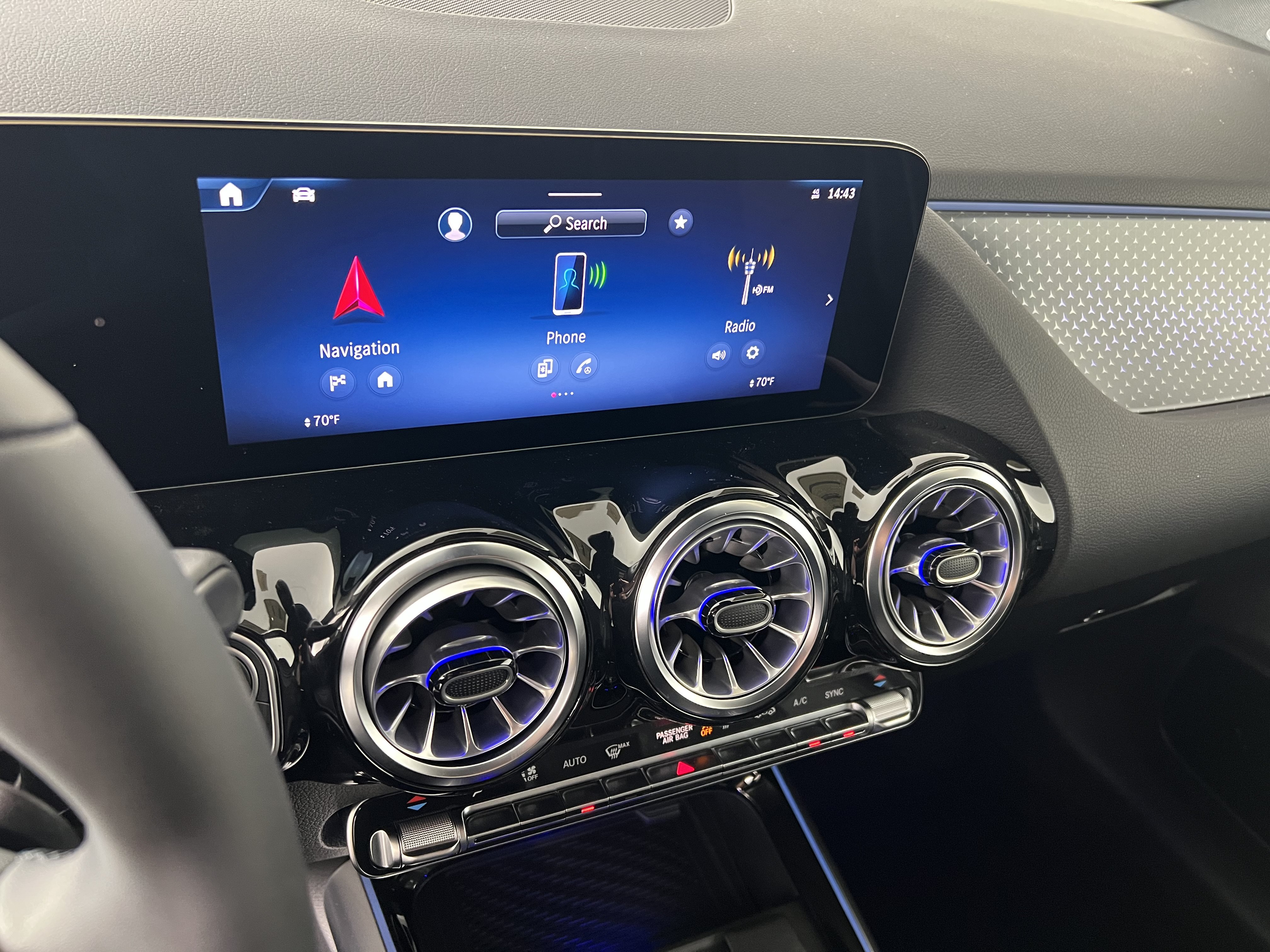 New 2026 Mercedes-Benz GLA 250 4MATIC image 30