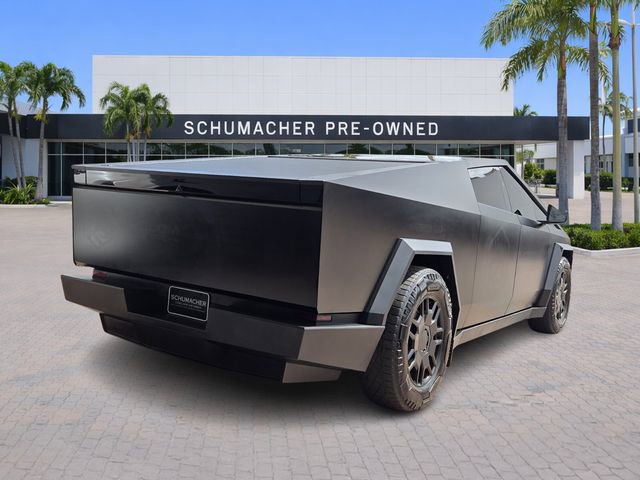 Used 2024 Tesla Cybertruck AWD Crew Cab image 7