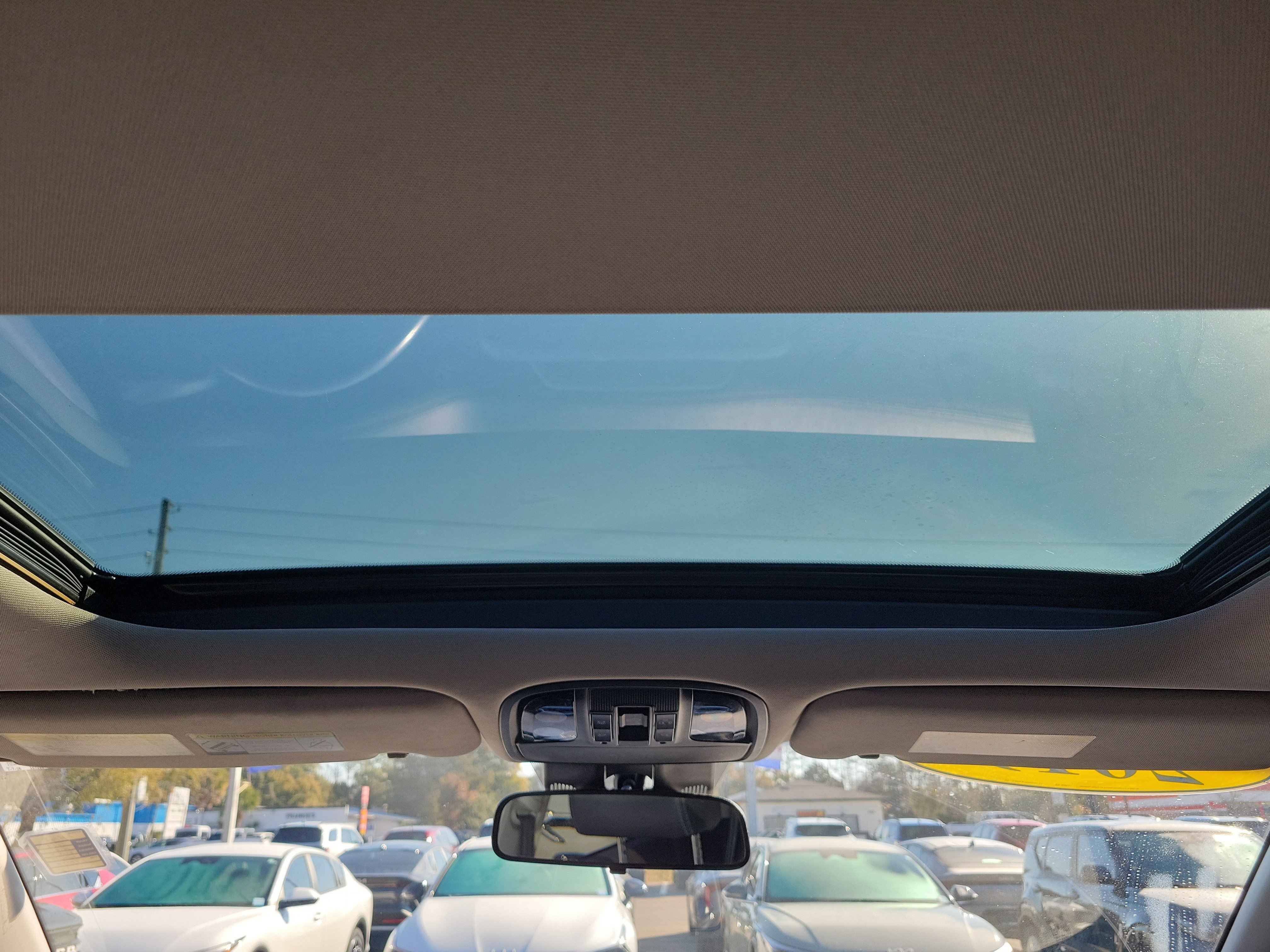 Used 2019 Kia Sorento EX image 20