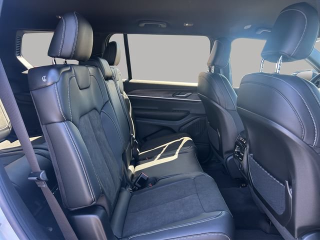New 2026 Jeep Grand Cherokee L 4WD image 35