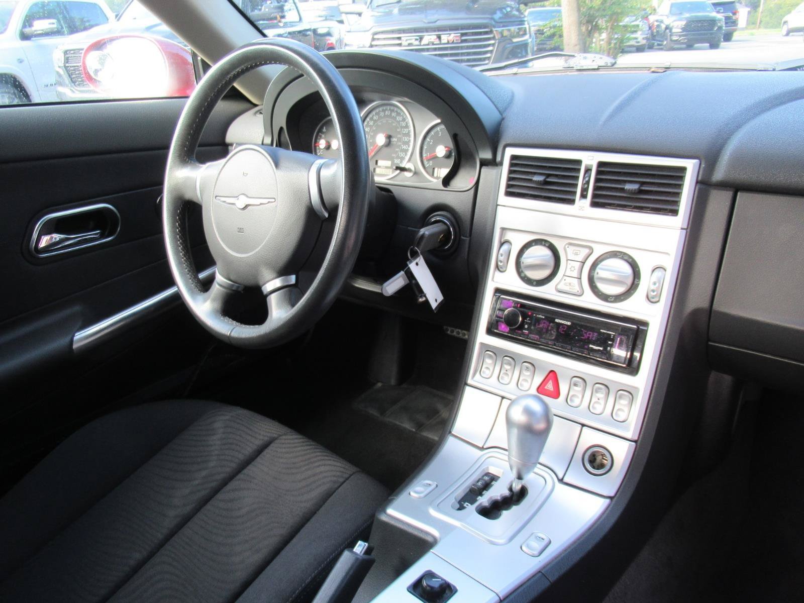 Used 2007 Chrysler Crossfire Convertible w/ Special Edition Group RWD image 12
