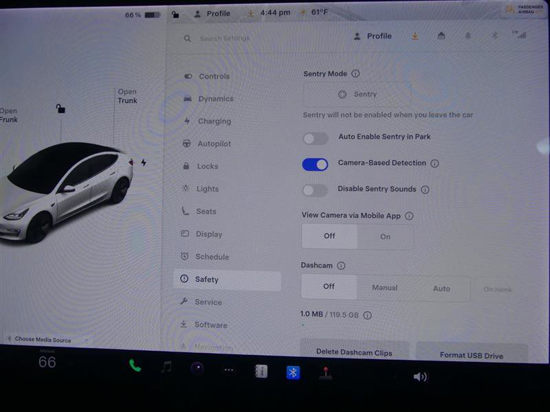 Used 2021 Tesla Model 3 Standard Range Plus image 15