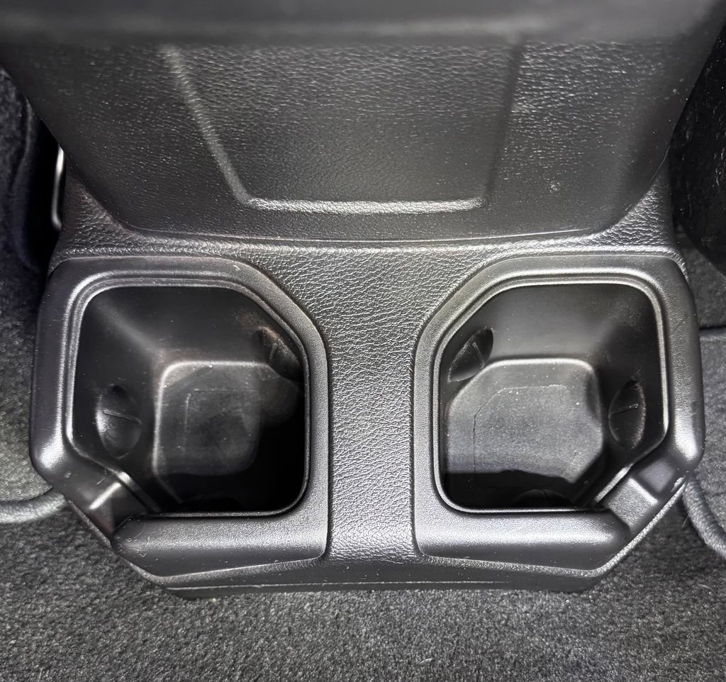 Used 2018 Jeep Wrangler Sport AWD/4WD image 41