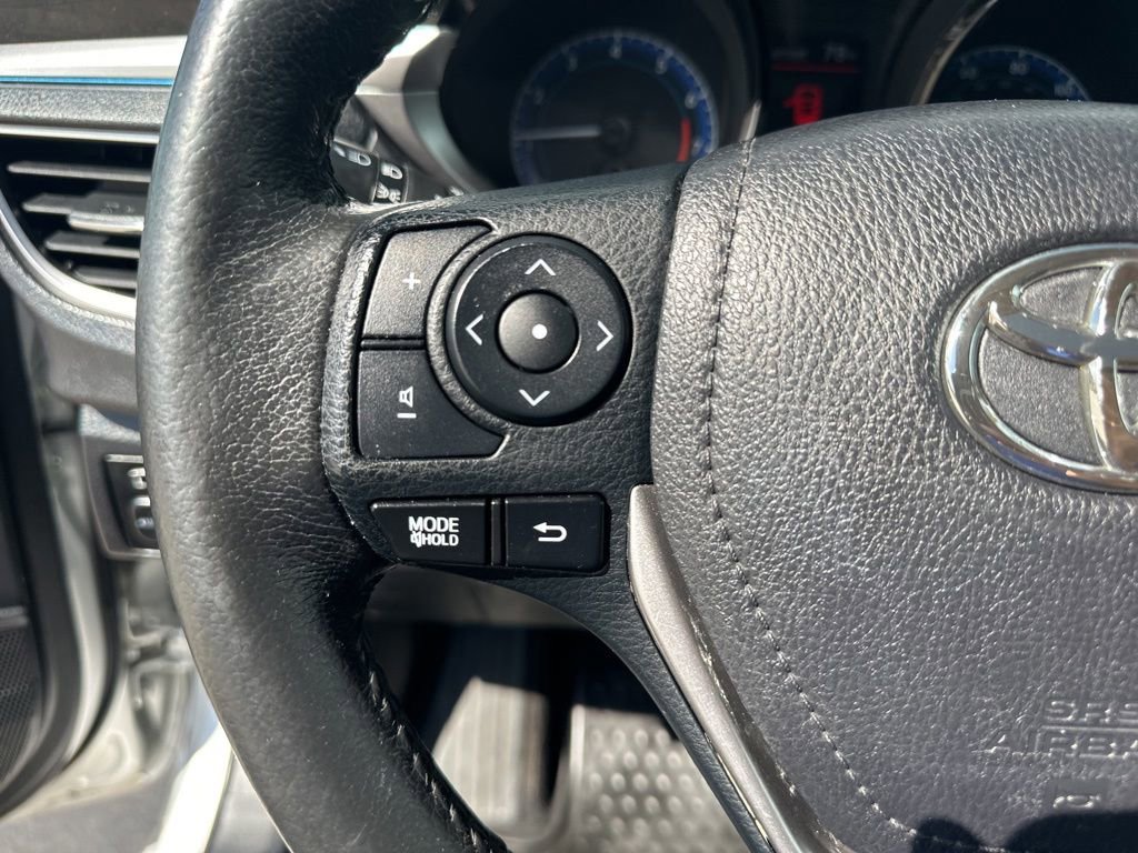 Used 2015 Toyota Corolla S Premium FWD image 13