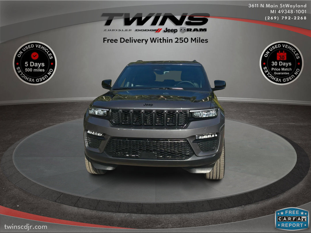 New 2025 Jeep Grand Cherokee Limited w/ Black Appearance Package image 10