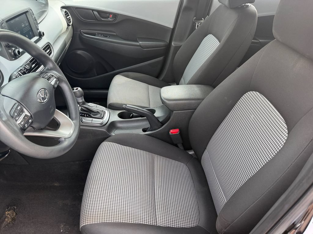 Used 2021 Hyundai Kona SE FWD image 10